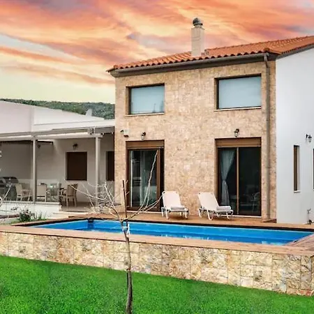 Kampos Villa *