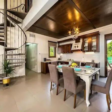 Villa Kampos *